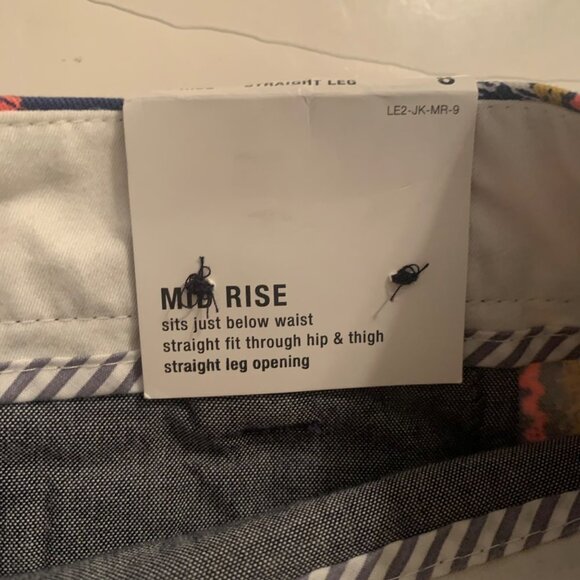 Lands End Chino Pants Mid-Rise Straight Leg Colorful Aztec Tile Print Size 8 New - Picture 6 of 12